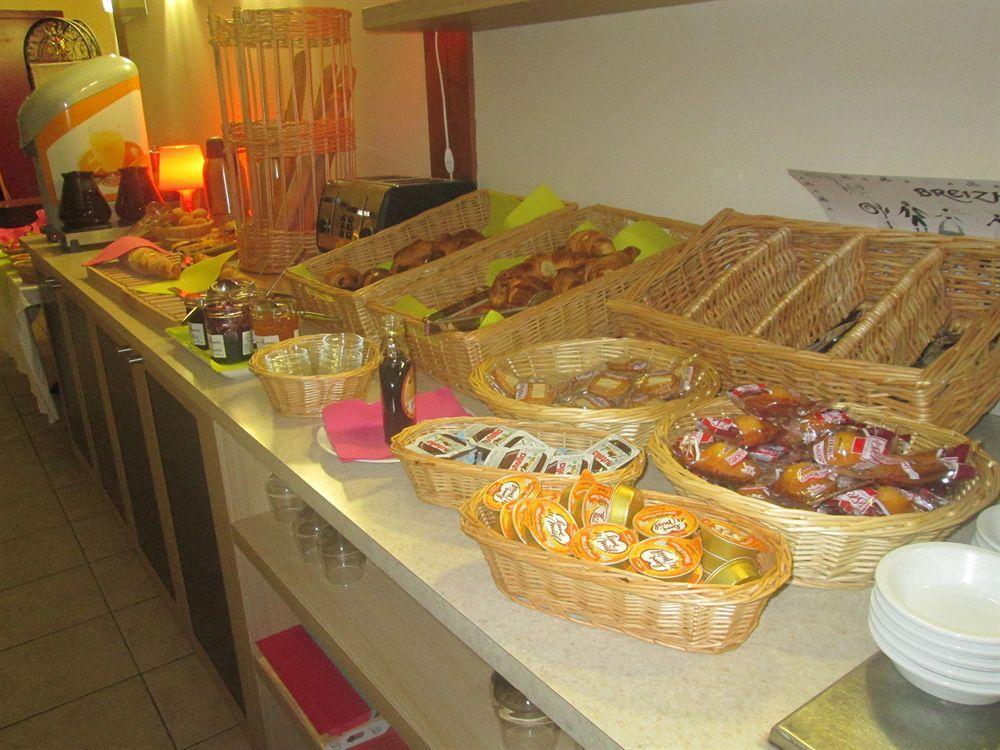 Relais Fasthotel Quimperlé Екстериор снимка
