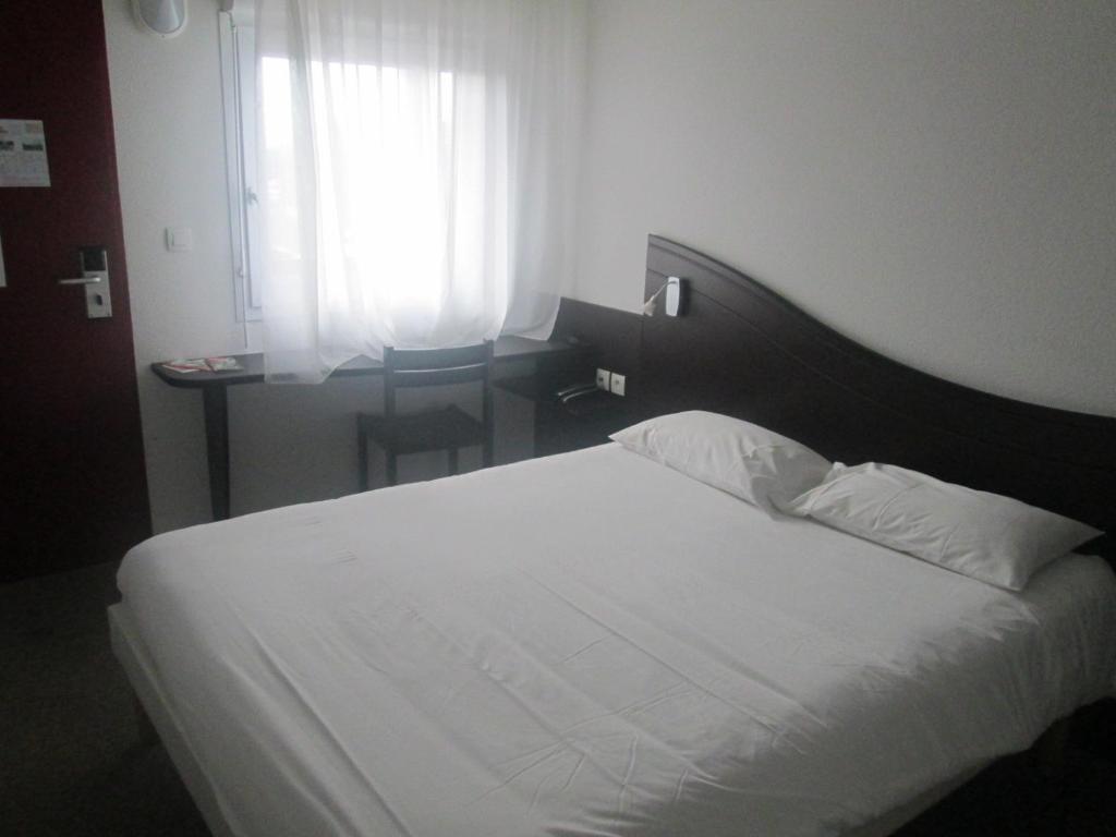 Relais Fasthotel Quimperlé Екстериор снимка